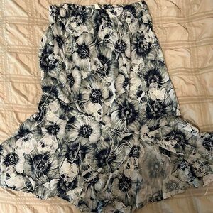 Espresso Black and White Floral High Low Skirt